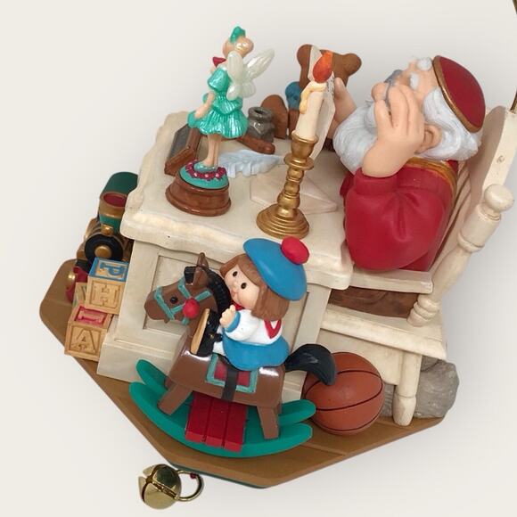 Hallmark NWT Talking Letters to Santa Claus Magic Christmas Ornament 2006 - Picture 7 of 10